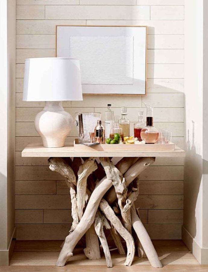 16 Driftwood Furniture Ideas For A Beach-Inspired Home
